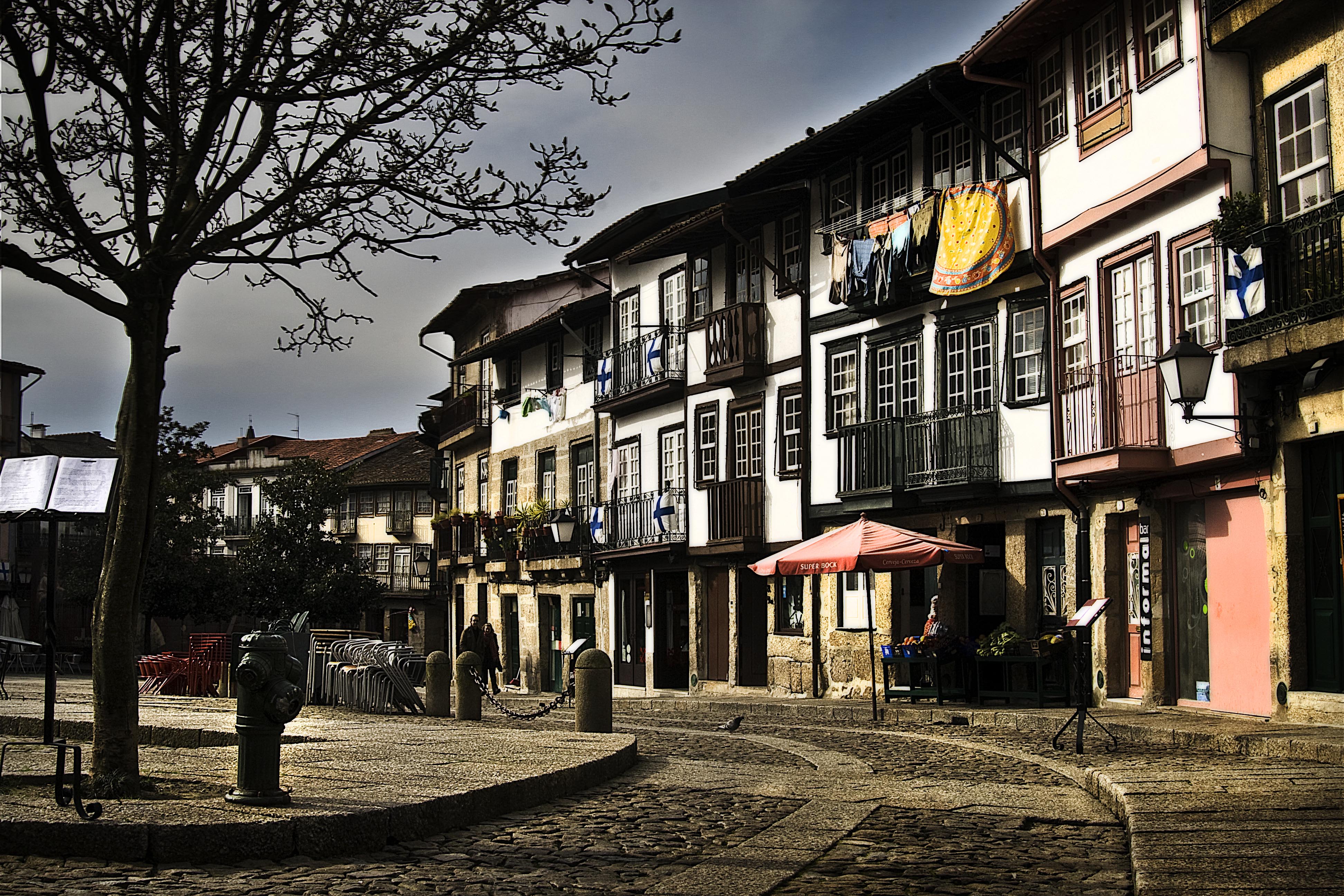 Guimaraes-old-town-Portugal